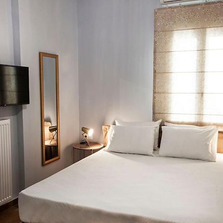 Pagrati Hilton Location Bentzi Family Suite 5 Athens Ngoại thất bức ảnh