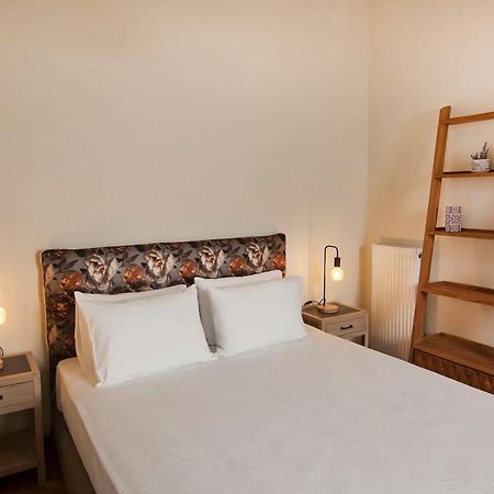 Pagrati Hilton Location Bentzi Family Suite 5 Athens Ngoại thất bức ảnh
