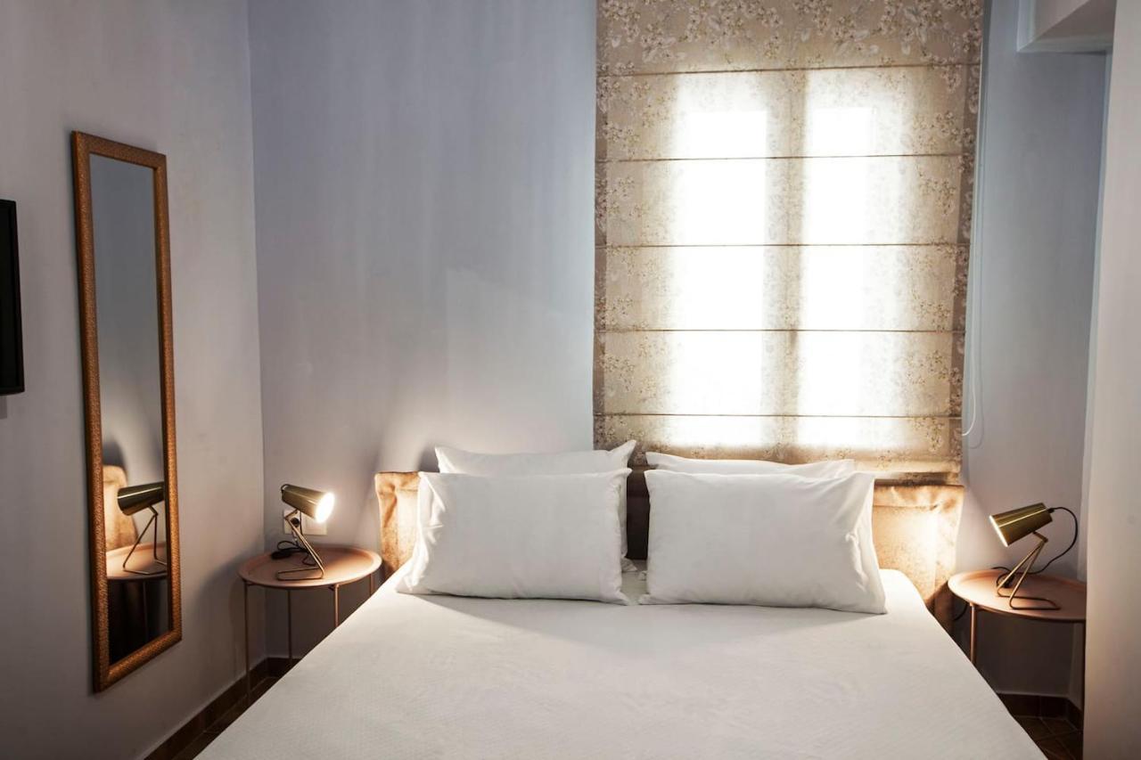 Pagrati Hilton Location Bentzi Family Suite 5 Athens Ngoại thất bức ảnh